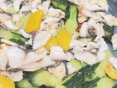 -龙悦湾酒家·八阵鱼生·渔人码头店