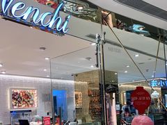 门面-VENCHI 闻绮(北京国贸商城店)