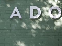 -ADO KAFE(大学城店)