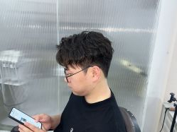 -尤司男士国潮理发馆