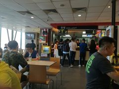 -麦当劳(哈西万达店)