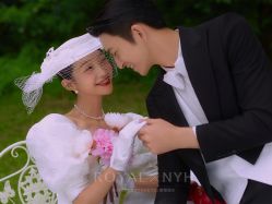 点击看大图 -挪娅婚纱摄影皇家会所