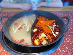 -赵美丽·重庆社区火锅·直营店(火车东站·中豪国际店)