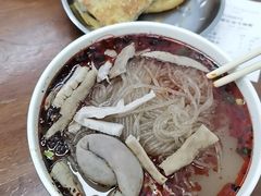 -王二妹夫妻肥肠粉