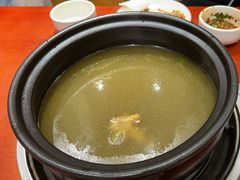 -菌之家·专业纯野生菌火锅·特色炒菌