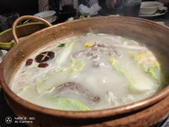 -三人行骨头王火锅(长寿店)