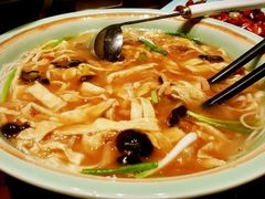 长寿面-粗茶淡饭·隐庐私厨(东亭店)