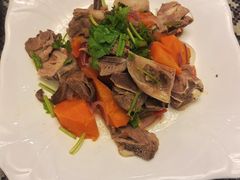 手抓羊肉-新疆伊宁远征餐厅