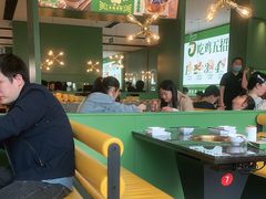 大堂-一席地·本地鸡窝·杭帮鸡火锅(萧山银隆百货店)