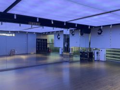 -泫舞舞蹈工作室