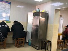 -津津老鸭粉丝馆(正东路店)