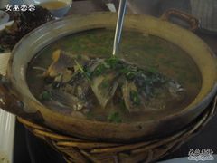 红汤鱼头粉皮-洪齐林老镇