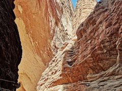 -天山神秘大峡谷