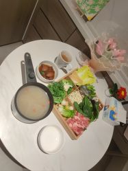 -喜孕时光月子中心(北大妇儿东侧店)