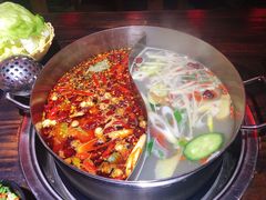 鸳鸯锅底-乐山串串香老火锅(鼓楼店)