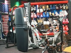 -成杰格斗·拳击·柔术·防身术(建设路店)