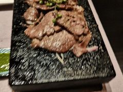 -左庭右院鲜牛肉火锅黑金店(陆家嘴中心店)