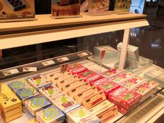 -好利来(东直门银座店)