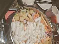 -御上皇三汁焖锅(薛城万达广场店)