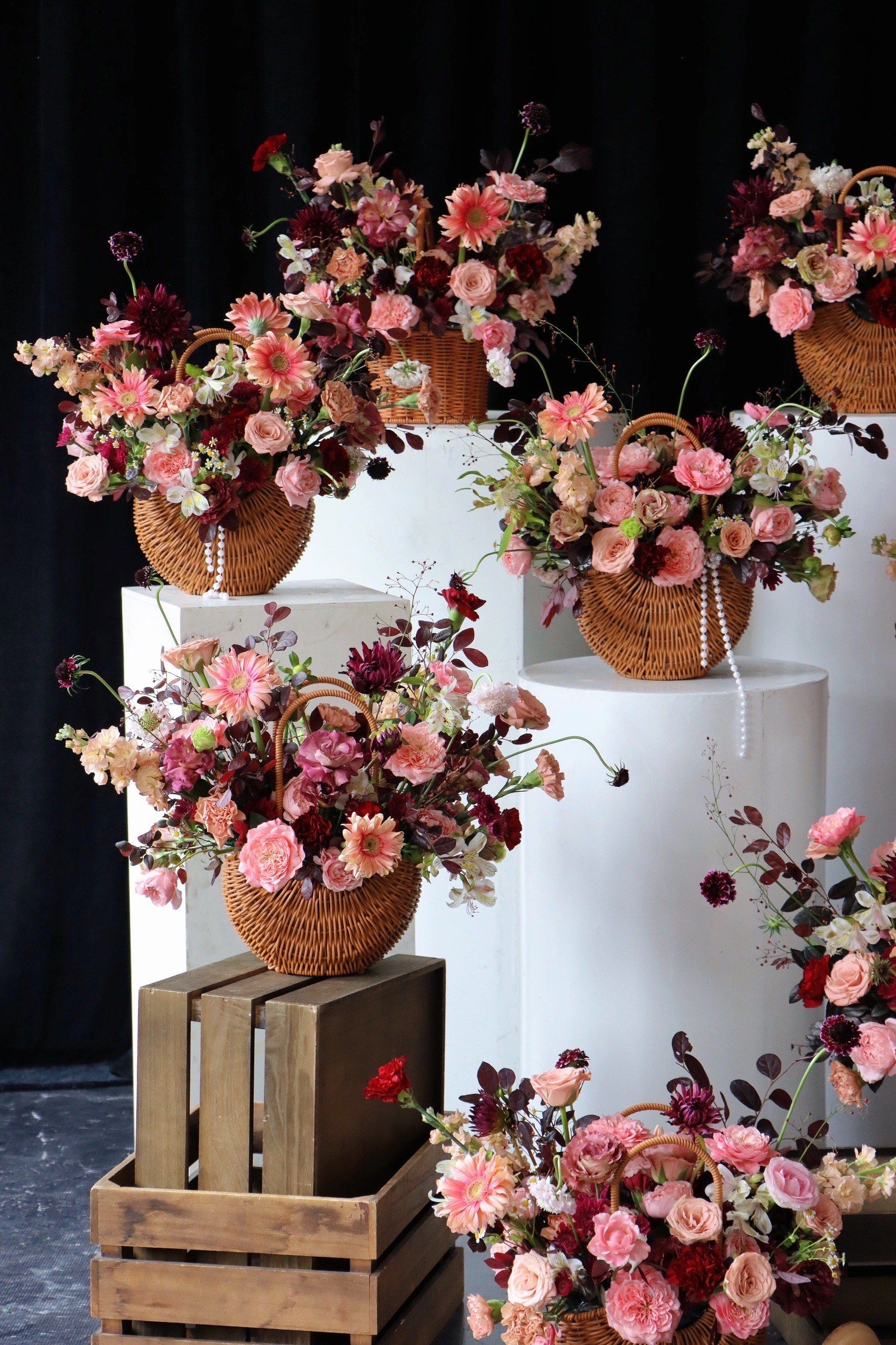 团建手提花篮制作成品