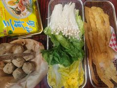 -沙胆彪炭炉牛杂煲(成都玉林店)