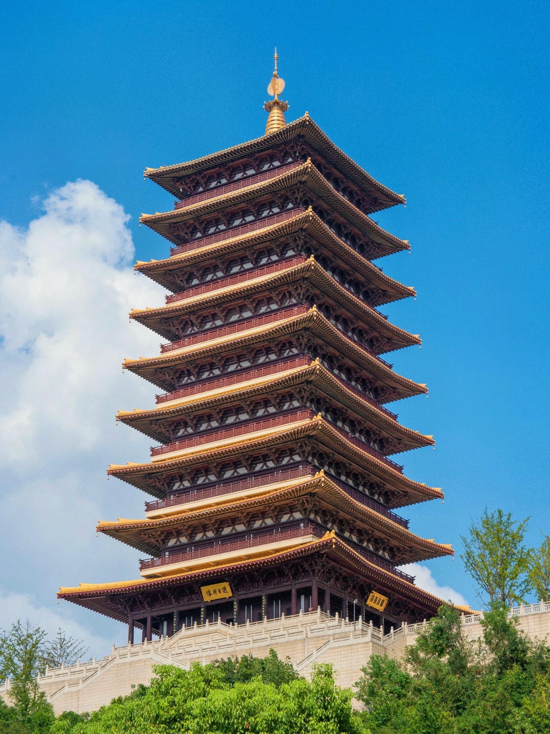 离开南京前,一定要来牛首山看看