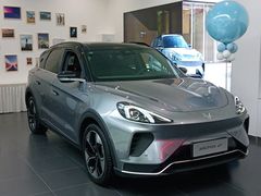 -ARCFOX极狐(世纪金源店)