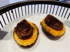 一口鲍鱼酥-三号黄浦会Canton Table