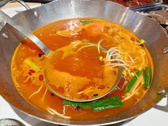 -王奋斗贵州酸汤牛肉火锅