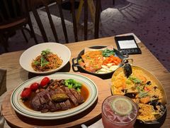 -芭莉与彩虹西餐厅(成都合生汇店)