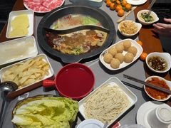 -陈府大宅门成都火锅·手切鲜肉(太原街店)