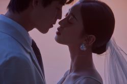 -上花轿婚纱摄影