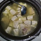 因为我们是白天去的没看到云廊的美景，建议晚上去