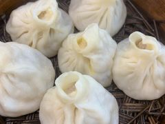 蟹粉小笼包-常鲜德乐购迎桂馒头店(麻巷公寓店)