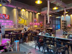 大堂-豚豚家돈돈가韩国锅盖烤肉(新北万达店)