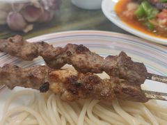 -歹歹的加个面过油肉拌面