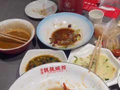 -郑东靓靓虾馆·金牌油焖大虾(天泽街店)
