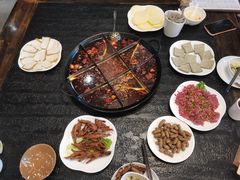 -仁虎老火锅(黄泥磅店)
