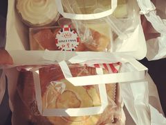 -红宝石·鲜奶小方·海派西点房(南丹店)