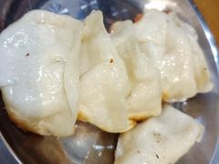 -黄阿姨锅贴大王(万航渡路店)