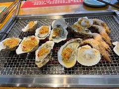 蒜蓉烤生蚝-蚝英雄鲜蚝自助专门店(长楹天街直营店)