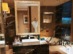 -北京朝阳悠唐皇冠假日酒店