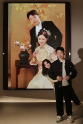 -乐派诗婚纱摄影