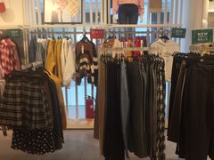 -hotwind热风(世纪东方广场店)