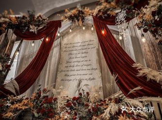 随着人们的生活水平逐渐提高 审美也跟着流行趋势在走