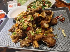 -魏铭鱼头捞饭(晋阳路店)