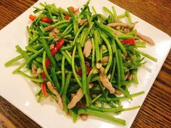 芦蒿肉丝-小溪桥三号院子(华庄店)
