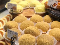 -巴黎贝甜(大宁国际商业广场店)