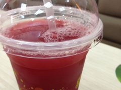 杨梅汁-老娘舅(吴山路店)
