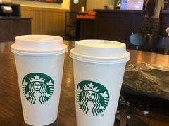 -星巴克臻选(盐城金鹰聚龙湖店)